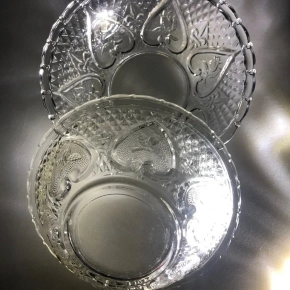 Set of matching KIM glass bowls - Picture 4 of 8